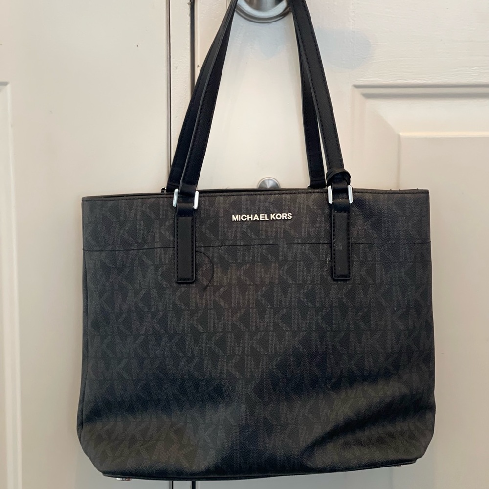 Michael Kors Black Morgan Tote in Signature Print